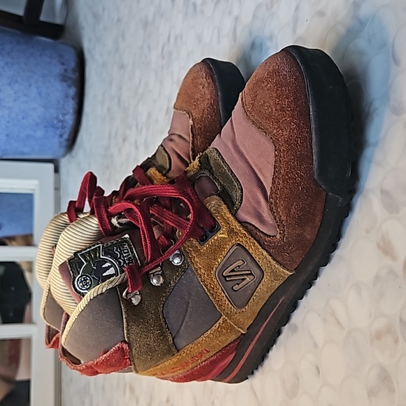 Salomon hiking boots - Picture 7 of 10